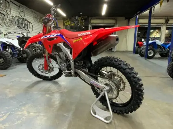 Honda_CRF450R_450cc_2023-3.webp