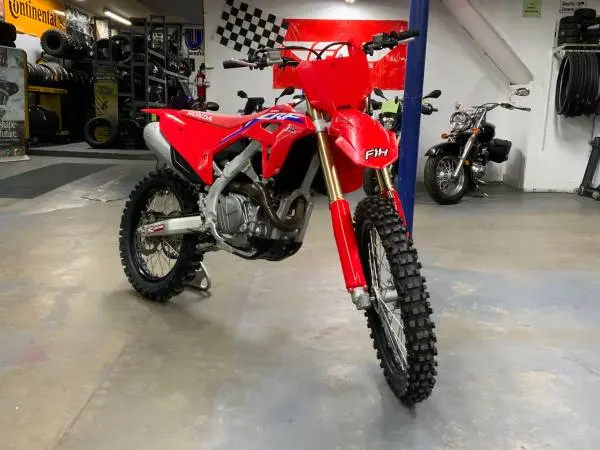 Honda_CRF450R_450cc_2023.webp