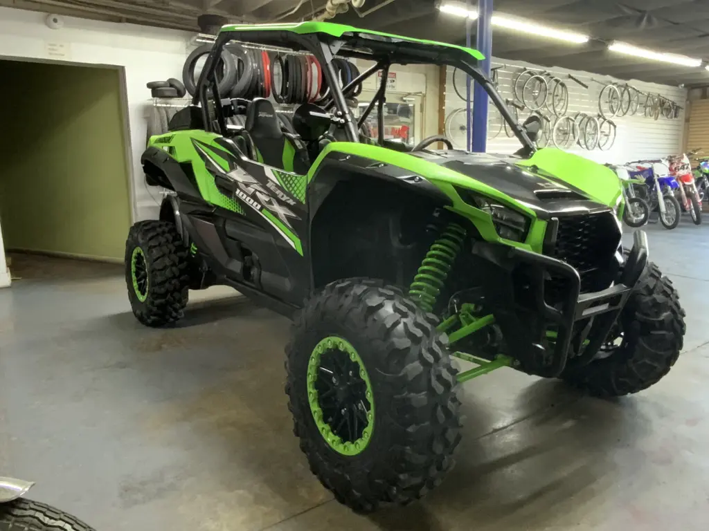 Kawasaki_Teryx_KRX_1000_4x4_2020-2.webp
