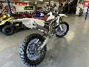 2014_dirtbike_YamahaYZ450F-1.webp